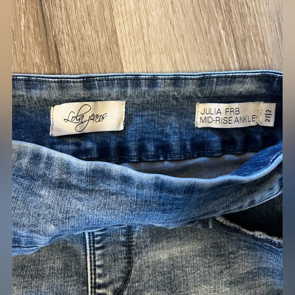 Lola Julia mid rise ankle skinny jeans size 2 - Picture 2 of 3